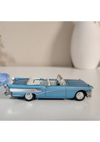 1:43 Ölçekli Lisanslı Metal Retro Amerikan Arabaları - 1958 Buick Cruiser - 10 Cm