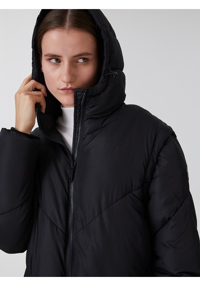 Regular Fit Kadın Kaban Siyah