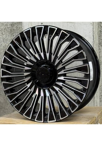5 112 18 8.0 Et38 Ch66.6 Black Diamond Exzellent