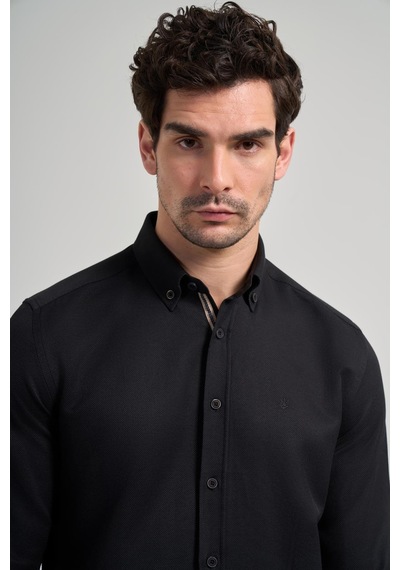 İmza Uzun Kol Desenli Armürlü Düğmeli Yaka Cepsiz Pamuklu Casual Slim Fit Gömlek 1004250206 Siyah İmza Uzun Kol Desenli Armürlü Düğmeli Yaka Cepsiz Pamuklu Casual Slim Fit Gömlek 1004250206 Siyah