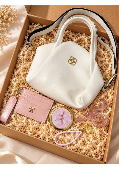 Elpida Bags Kadın Krem El Omuz Çantası Ve Aksesuar Hediye Seti Çanta, Kartlık, Cep Aynası, Toka Ve Charm Krem - Pembe Elpida Bags Kadın Krem El Omuz Çantası Ve Aksesuar Hediye Seti Çanta, Kartlık, Cep Aynası, Toka Ve Charm Krem - Pembe