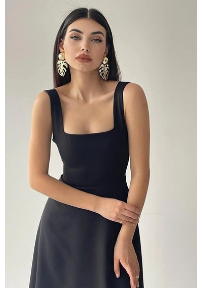 Unika Boutique Kadın Siyah Kare Yaka Askılı Uzun Siyah Elbise Karesiyah