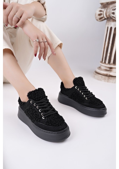 Muggo Fleecy Kalın Taban Bağcıklı Peluş Detaylı Kadın Kışlık Sneaker Spor Ayakkabı Siyah Muggo Fleecy Kalın Taban Bağcıklı Peluş Detaylı Kadın Kışlık Sneaker Spor Ayakkabı Siyah