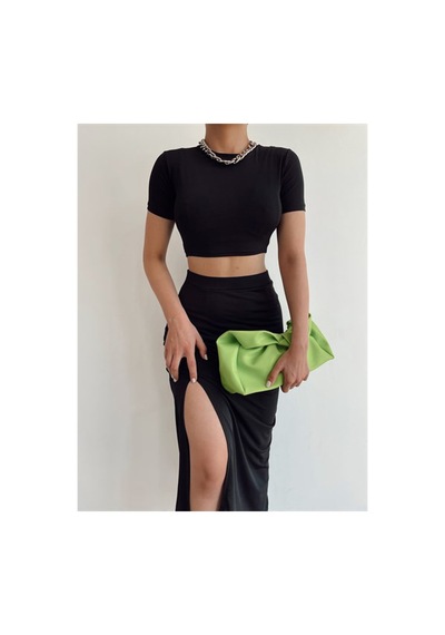 Thiqe Butik Yandan Yırtmaçlı Etek Crop Takım Siyah