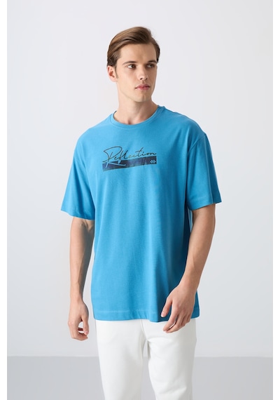 Tommy Life Petrol Mavi Pamuklu Kalın Yumuşak Dokulu Oversize Fit Baskılı Erkek T-shirt - 88334 Petrol Mavi Tommy Life Petrol Mavi Pamuklu Kalın Yumuşak Dokulu Oversize Fit Baskılı Erkek T-shirt - 88334 Petrol Mavi
