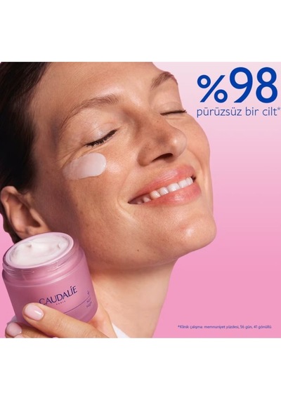 Gece Boyunca Kırışıklıkları Pürüzsüzleştirici Ve Sıkılaştırıcı Gece Bakım Kremi 50 Ml