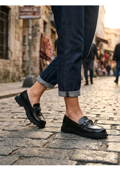 Fort Ventes 35839 Siyah Açma Toka Detaylı Rahat Loafer Kadın Ayakkabı