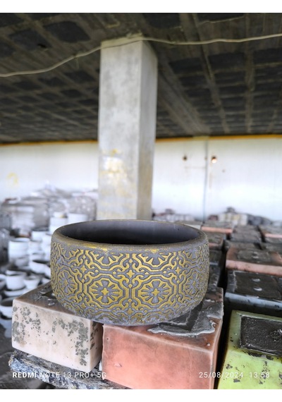 Dantel Desen Gold Gri Beton Saksı
