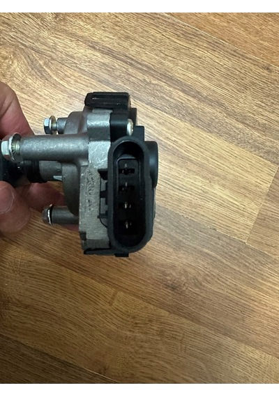 Opel İnsignia Silecek Motor 2008-2017 1270343