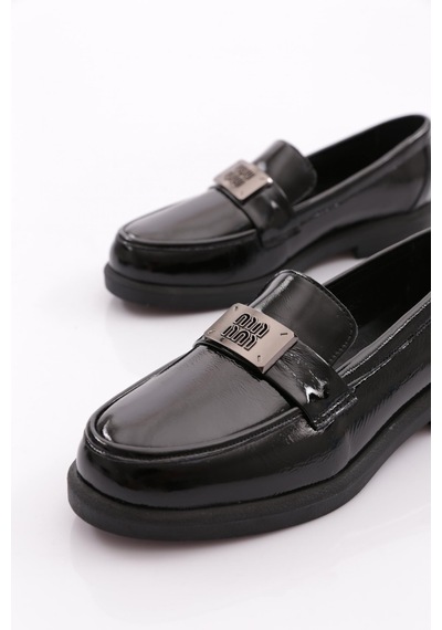 Dgn 528 Kadın Loafer Ayakkabı Siyah Rugan
