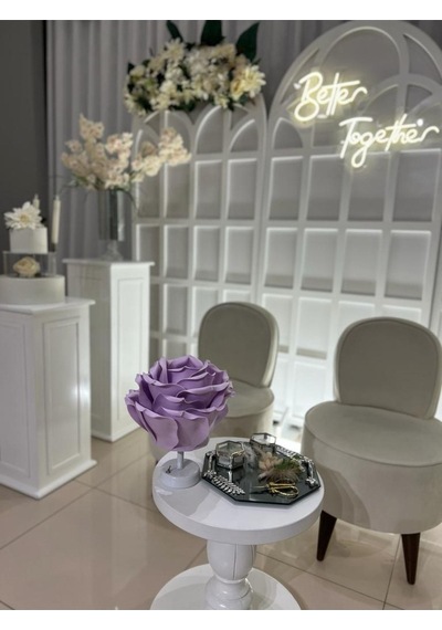Dekor Yapay Eva Çiçeği Kablosuz Masa Lambası Üst Lila-alt Beyaz 9v Pil 75-90 Saat