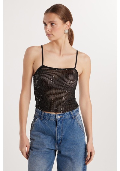 Tudors Kadın Slim Fit Dar Kesim Siyah Sıfır Kol U Yaka Bluz-33337