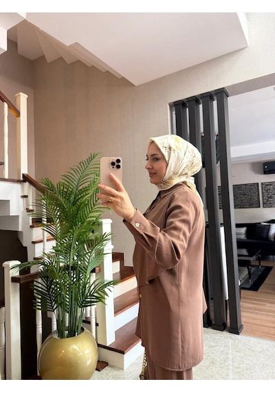 Modal Cupra Şal Detaylı İkili Takım Bej & Kahve Şık Ve Modern Tesettür Kombini