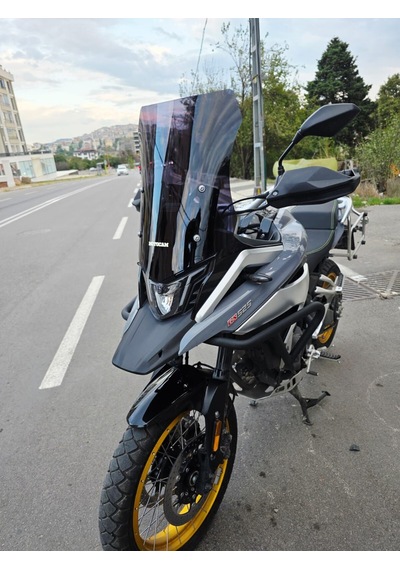 Motocam Arora Gs 525 Ön Cam 2022-2026 Model 51cm Siyah Renkli 4mm