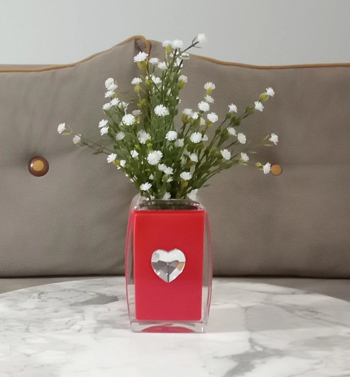 2 Adet Vazo Dahil,vazoda Çiçek,beyaz Yapay Çiçek,vazo Dekoratif Kristal Taşlı Kırmızı Kalpli 6x6x16cm Çok Renkli