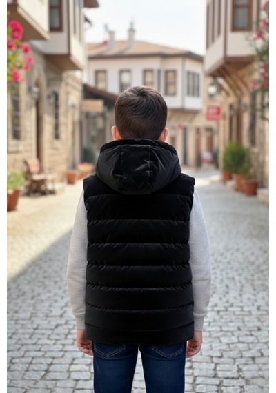 Pina Kids Erkek Çocuk Kapüşonlu Şişme Yelek Siyah
