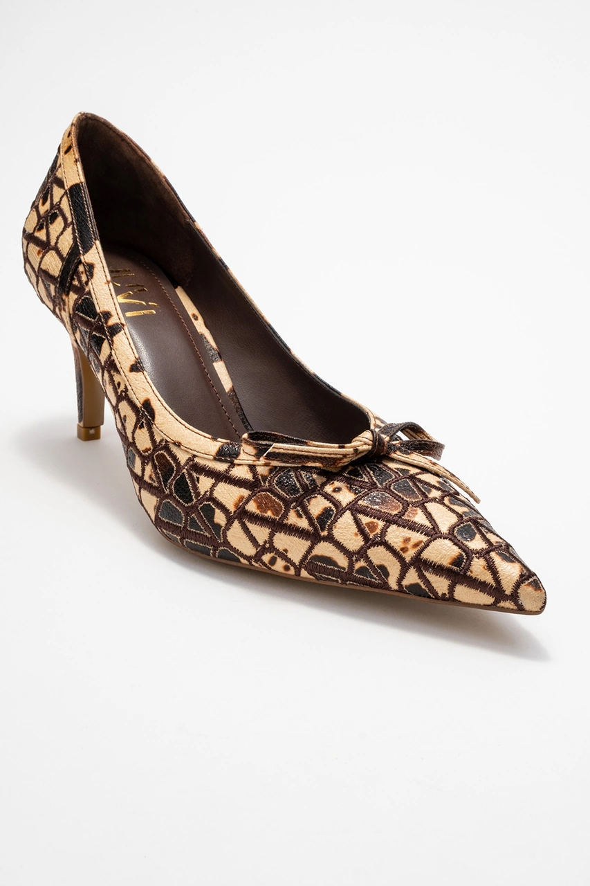 Luvishoes Luvi Shoes Camden Bej Desenli Fiyonklu Kadın Topuklu Ayakkabı Bej