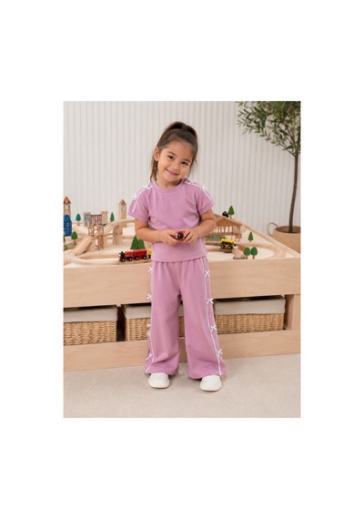 Uğur Bebe Kız Çocuk Bayramlık Oysho Kumaş Sweatshirt Geniş Paça Tek Alt Özel Gün Takımı Gül Kurusu Gül Kurusu Uğur Bebe Kız Çocuk Bayramlık Oysho Kumaş Sweatshirt Geniş Paça Tek Alt Özel Gün Takımı Gül Kurusu Gül Kurusu