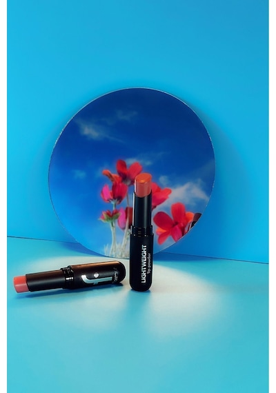 Flormar Lightweight Lip Powder Kurutmayan Mat Stick Ruj 008 Lucky Me