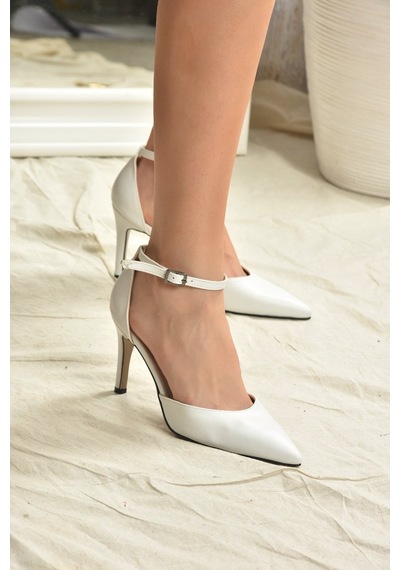 Fox Shoes Beyaz Topuklu Kadın Ayakkabı K404010709