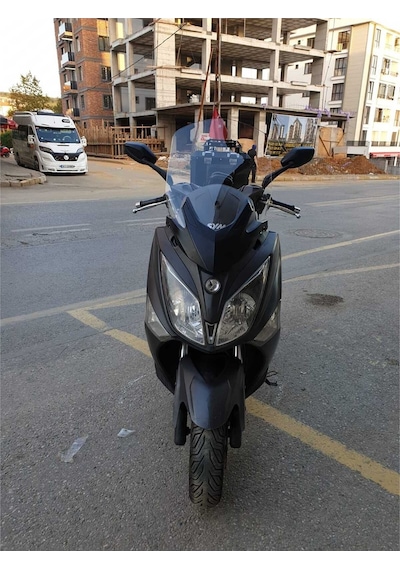 Motocam Sym Joymax 250 İ Ön Cam 2015-2016 Model 65cm Şeffaf Renkli 4mm Aparatsız