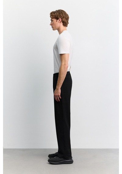 Avva Erkek Siyah İnce Fitilli Dokulu Baggy Fit Pantolon A62y3042
