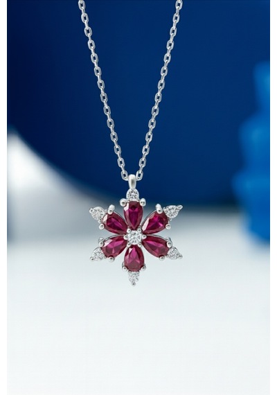 Çekirdekjewelry 925 Ayar Gümüş Ruby Taşlı Kamelya Çiçeği Kolye Gri
