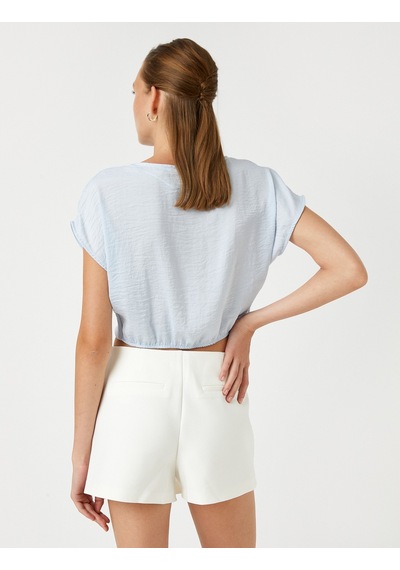 Koton Büzgü Detaylı Crop Bluz Saten Görünümlü Açık İndigo 2sak60341pw 2SAK60341PW600 Açık İndigo Koton Büzgü Detaylı Crop Bluz Saten Görünümlü Açık İndigo 2sak60341pw 2SAK60341PW600 Açık İndigo