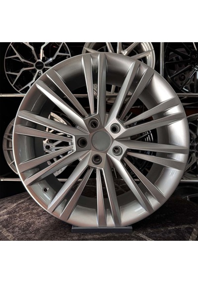 18 İnç 5x112 Octavia Superb Uyumlu Gümüş Jant Modeli 4 Adet