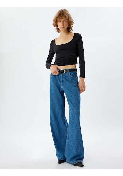 Koton Geniş Paça Kot Pantolon Standart Bel Taşlı Düğmeli Cepli - Wide Leg Jean Orta İndigo 5wal40155md İndigo Koton Geniş Paça Kot Pantolon Standart Bel Taşlı Düğmeli Cepli - Wide Leg Jean Orta İndigo 5wal40155md İndigo