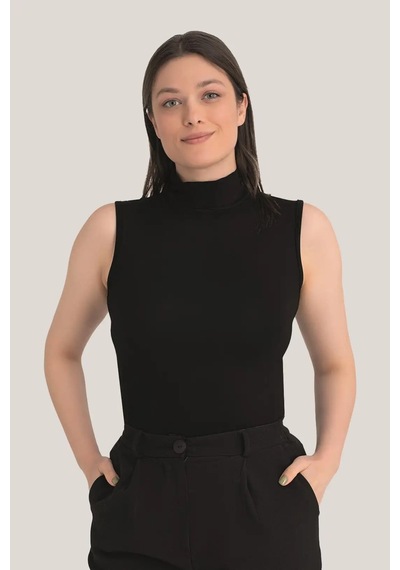 Astrid T Özel Üretim Kombin Parçası Günlük Şıklık Sade Tarz Kadın Beyaz Siyah 2'li Kolsuz Body Balıkçı Yaka