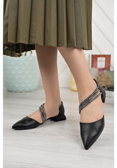 Nesilshoes Nesil Shoes Desca 557 Siyah Yanı Açık Taş Detaylı Kadın Ayakkabı