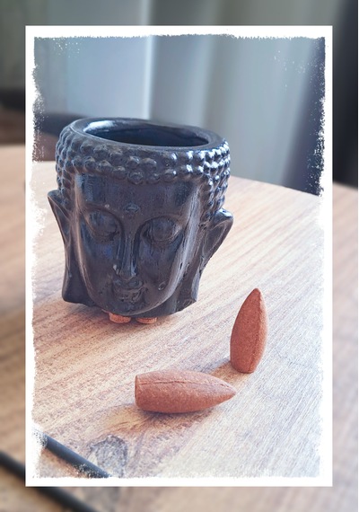 Buda Kafası El Yapımı Dekoratif Mumluk Ve Konik Tütsülük Buhurdanlık Obje