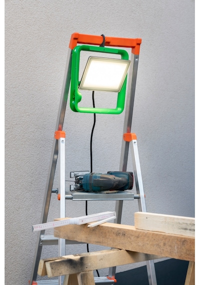 Schneider Thorsman Çalışma Lambası 20W 3.000 Lümen - IMT47226 Çok Renkli