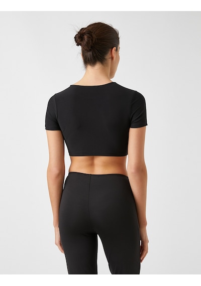 Koton Pencere Detaylı Crop Kısa Kollu Tişört Siyah 2sak50107ek Siyah