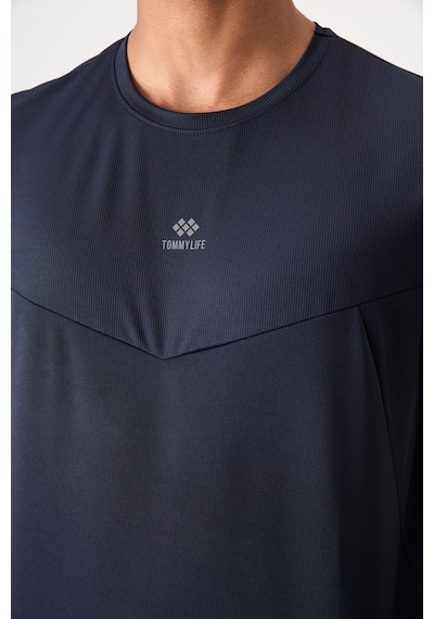 Tommy Life Lacivert Polyester Nefes Alan Dokulu İnce Esnek Standart Fit Erkek Performans T-shirt - 88391 Lacivert