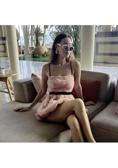 Fashion Cocktail Kumaş Gül Çiçek Kabartmalı İnce Askılı Fermuarlı Tütü Prenses Party Kokteyl Elbisesi Pudra Fashion Cocktail Kumaş Gül Çiçek Kabartmalı İnce Askılı Fermuarlı Tütü Prenses Party Kokteyl Elbisesi Pudra