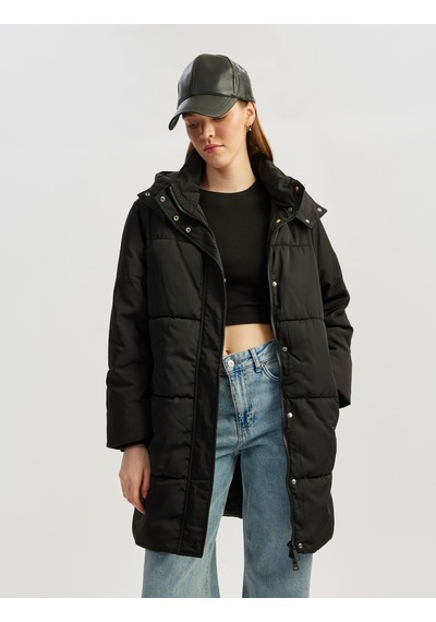 Koton Kapüşonlu Çıtçıt Düğmeli Fermuarlı Oversize Şişme Mont Siyah 5wal00011ıw Siyah
