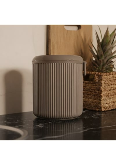 Lines Lüks Çizgili Tezgah Üstü Mutfak Çöp Kovası - Gri Kapaklı Atık Kutusu 5 Litre 3029 Gri