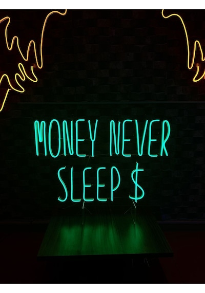 Money Never Sleep Yazılı Neon Tabela Yeşil