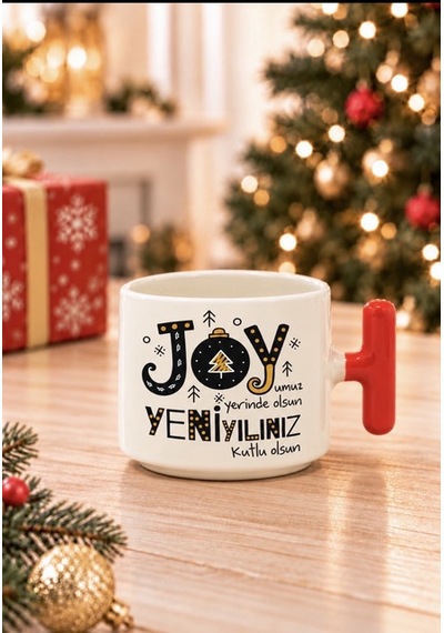 Mesela Yılbaşı Kupası Joyumuz Yerinde Olsun Desenli Kırmızı Kulplu Hediyelik Kahve T Kupa Bardak Beyaz