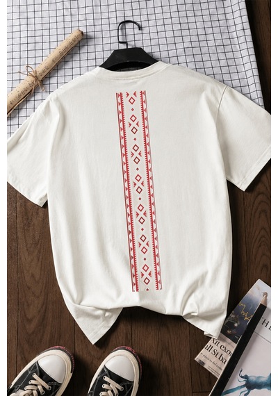 Spoyi Bohem Şerit Tasarımlı %100 Pamuk Yarım Oversize Beyaz T-xlhirt