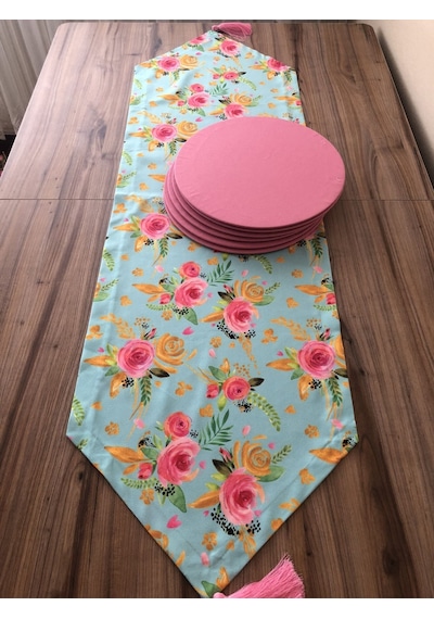 Mint Zemin Üzerine Pembe Gül Desenli Runner &supla Pembe