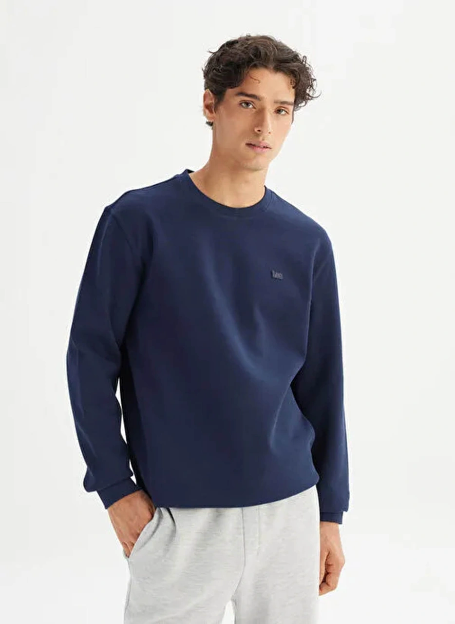 Lee Small Logo Lacivert Erkek Sweatshirt L2520308411 Lacivert