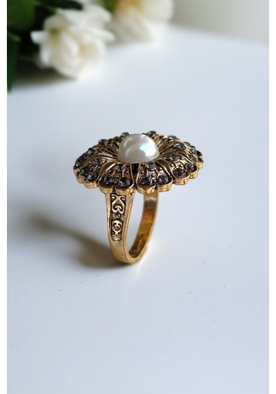 Black Diamond Taşlı İnci Çiçek Yüzük Gri