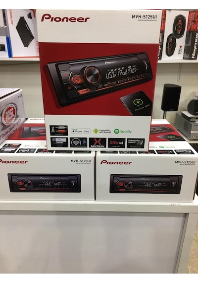 Pıoneer Oto Teyp Cift Anfi Çıkışlı 4X50W Usb Aux Kafa Cıkmalı