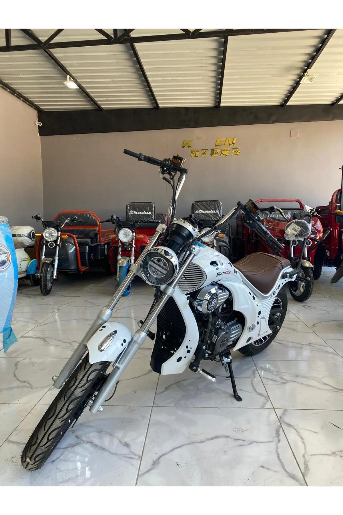 Motolüx Cappadocia 125 CC Chopper Beyaz