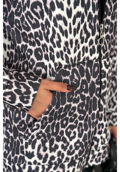Ded Collectıon Kadın Leopar Desenli Kapüşonlu Fermuarlı Cep Detaylı Şardonlu Trend Hırka Siyah Ded Collectıon Kadın Leopar Desenli Kapüşonlu Fermuarlı Cep Detaylı Şardonlu Trend Hırka Siyah