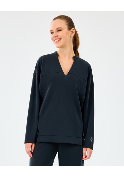 Skechers W Soft Touch V Neck Asymmetric Sweatshirt Kadın Siyah Sweatshirt S2520064-3817 Siyah