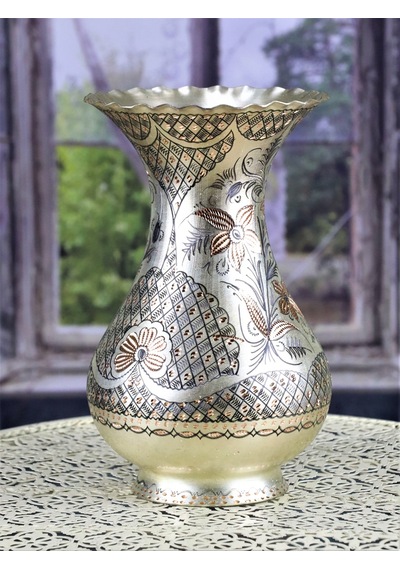 Gül Çiçek Gümüşlü İşlemeli Bakır Vazo